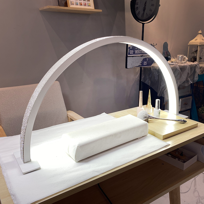 Yarım Ay Şeklinde Tırnak Dolgu - Led Moon Lamp incelemesi ve fiyatı